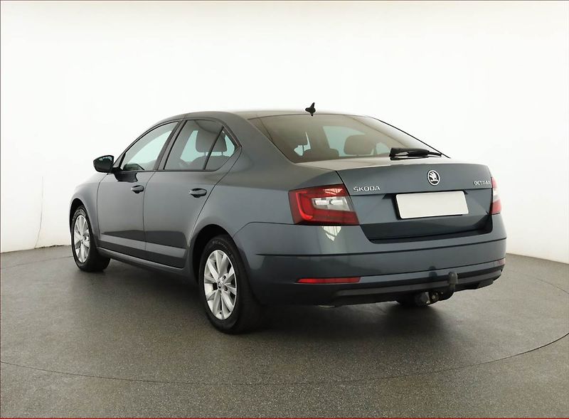 Škoda Octavia (2017) Ambition 2.0 TDI, Automat - fotka 4 z 21
