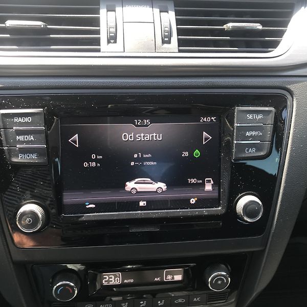 Škoda Rapid 1.0 TSI 81 KW ,STYLE ,ČR... - fotka 16 z 21