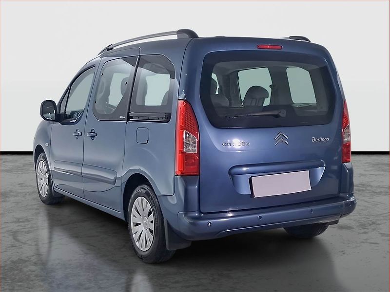 Citroën Berlingo (2011) 1.6 HDi, 5Míst, ČR - fotka 4 z 16