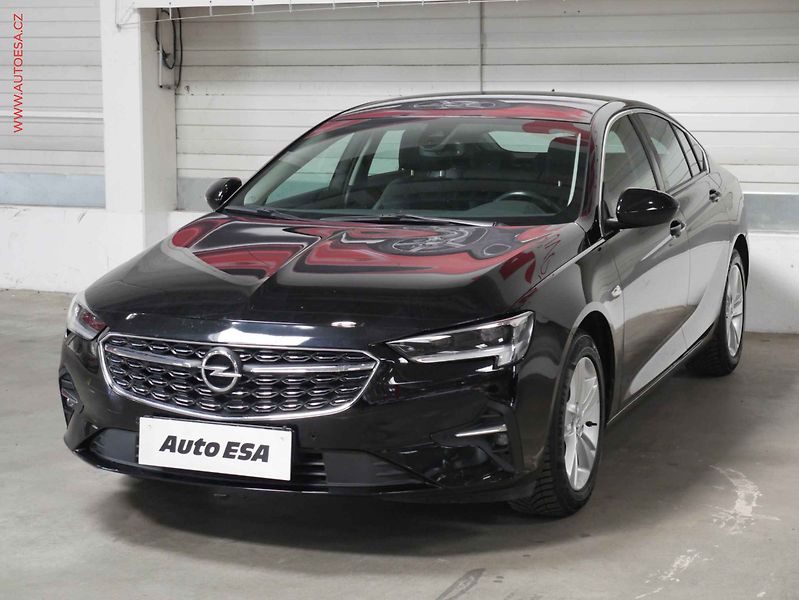 Opel Insignia (2021) 2.0CDTi, AT, výhřev sed - fotka 3 z 21