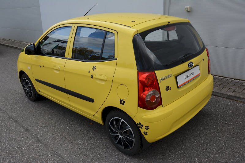 Kia Picanto (2008) 1.0 LX 45 kW 1. generace - fotka 13 z 20