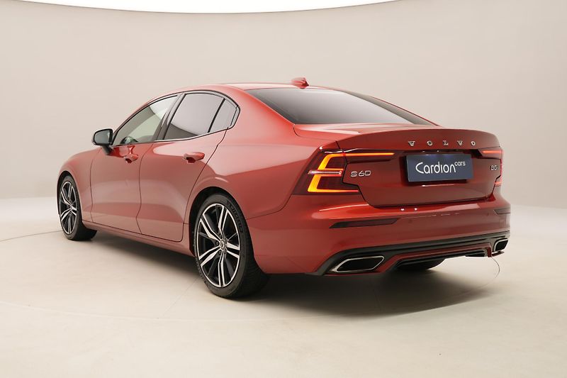 Volvo S60 B5 AWD R-DESIGN AUT  - fotka 10 z 48