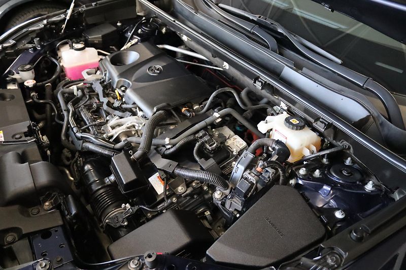 Toyota RAV4 2.5 HYBRID CVT 131kW - fotka 50 z 50