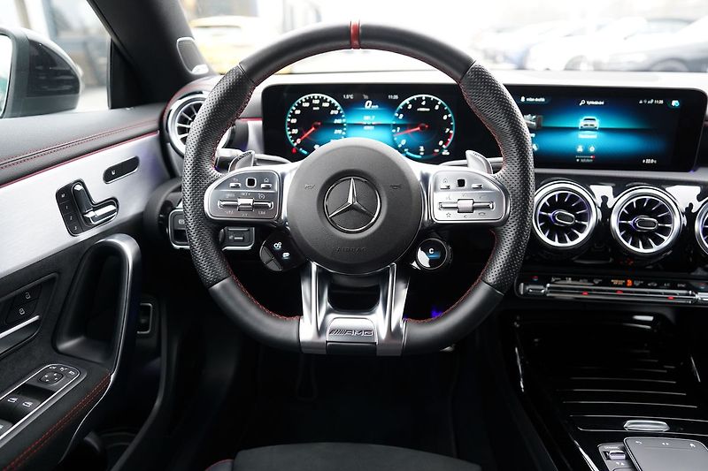 Mercedes-Benz CLA 45s AMG/4Matic+/Aero - fotka 41 z 50