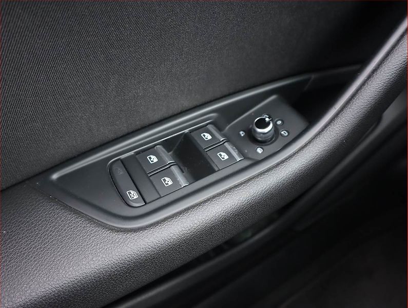 Audi A4 (2016) Ambition 2.0 TDI, Automat - fotka 20 z 21