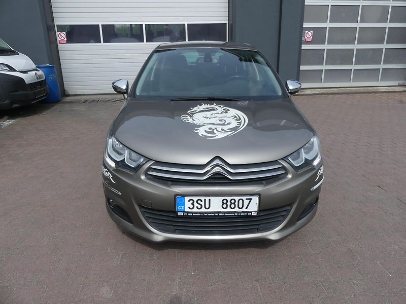 Citroën C4 (2016) 1,2 PureTech 110 MAN5 - fotka 2 z 18