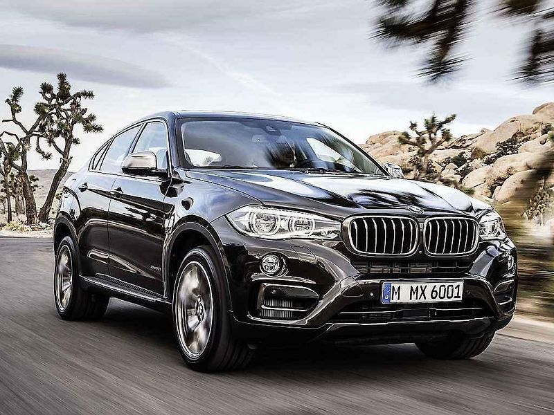 BMW X6.