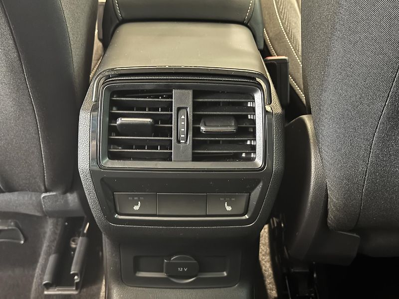Škoda Karoq (2026) Clasic 1.5 TSI 110 kW - fotka 21 z 25