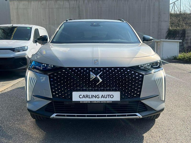 DS Automobiles DS7 (2026) EDITION FRANCE 1.5 BlueHDi 130 - fotka 4 z 34