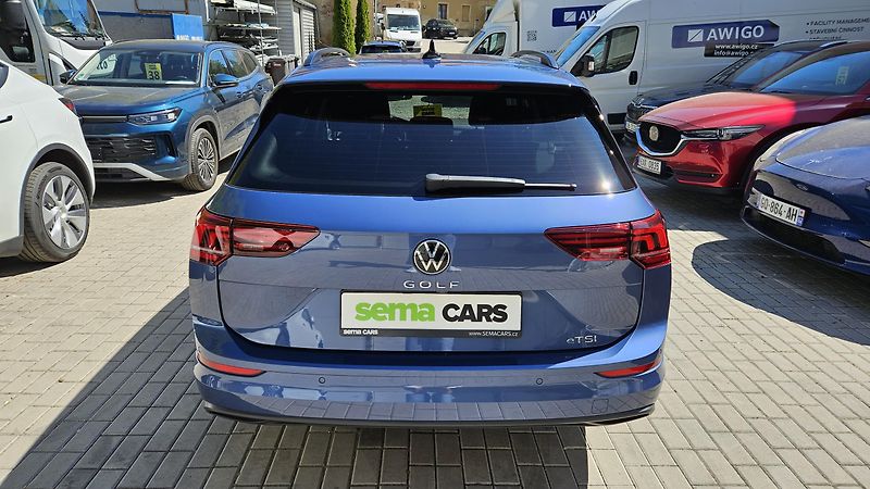 Volkswagen Golf Variant (2025) 1.5 eTSI 85kW Life DSG7 - fotka 6 z 34