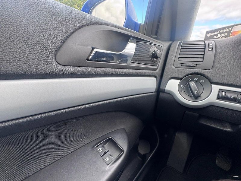 Škoda Octavia (2009) 1,4 TSI 90 KW KOLA KILOMETRY - fotka 24 z 44