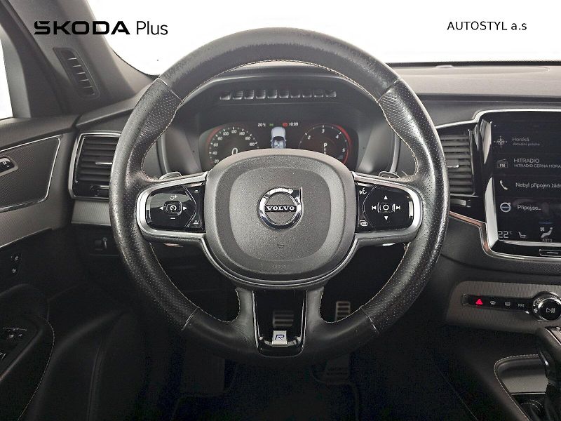 Volvo XC90 (2016) 2.0D 5D 173kW R-desing - fotka 5 z 27