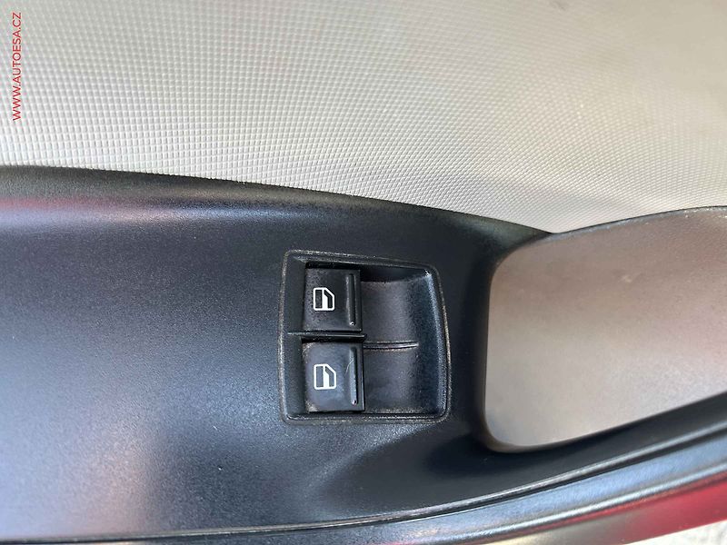 Seat Ibiza (2009) 1.2 12V, ČR, STK3/28 - fotka 10 z 14