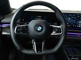 BMW Řada 5 540d xDrive Touring - náhled 13