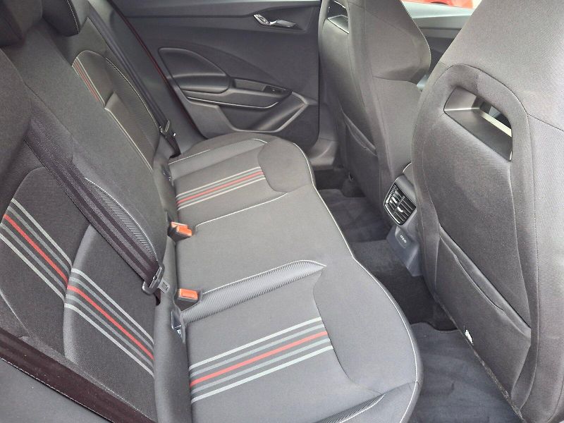 Škoda Fabia (2025) Monte Carlo DSG 1,5TSi 110kW - fotka 14 z 33