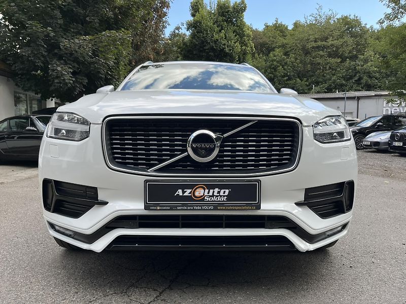 Volvo XC90 (2019) D5 AWD R-DESIGN, 7 MÍST - fotka 4 z 44