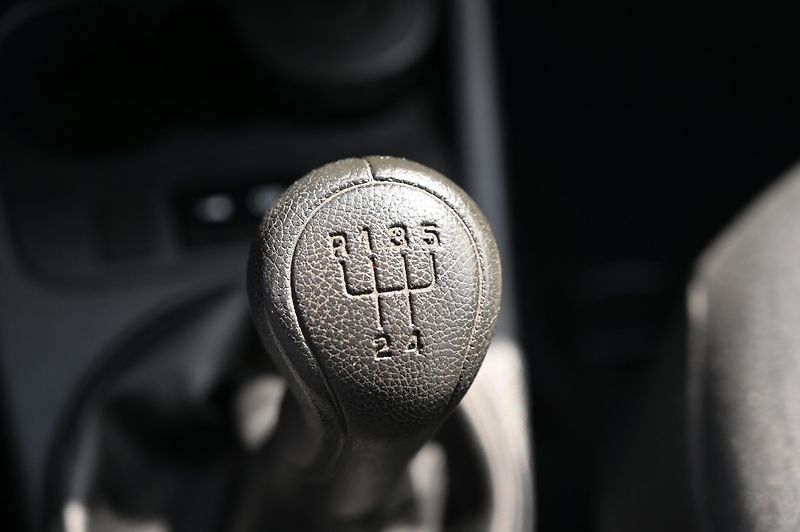 Škoda Fabia 1.4 16V 63KW Special 3/2011  - fotka 15 z 40