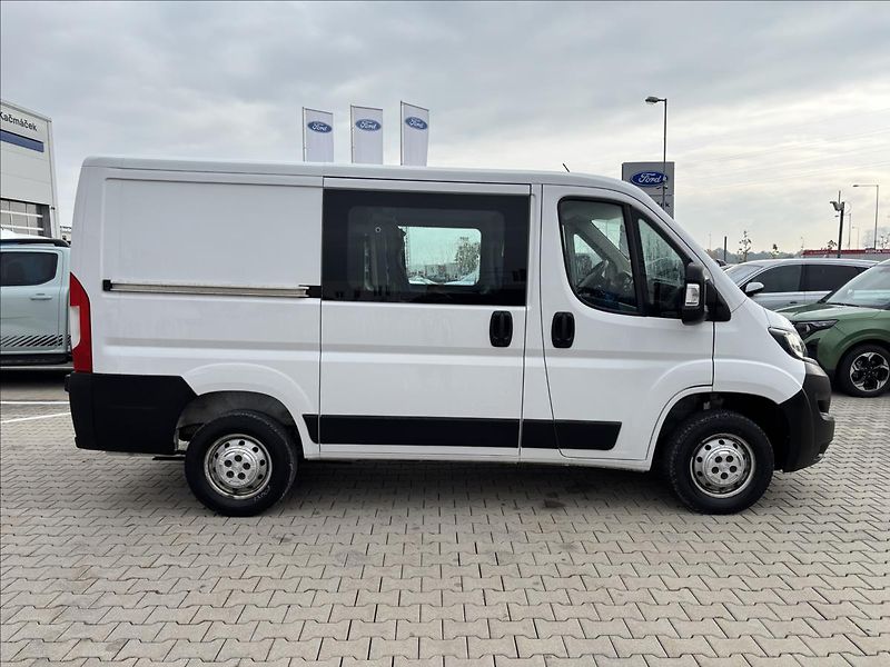 Peugeot Boxer 2,2 BluHDI 88kW L1 Active - fotka 6 z 31