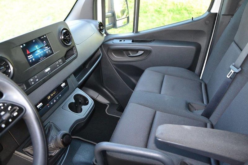 Mercedes-Benz Sprinter 317 hydr. čelo velká výbava  - fotka 16 z 51