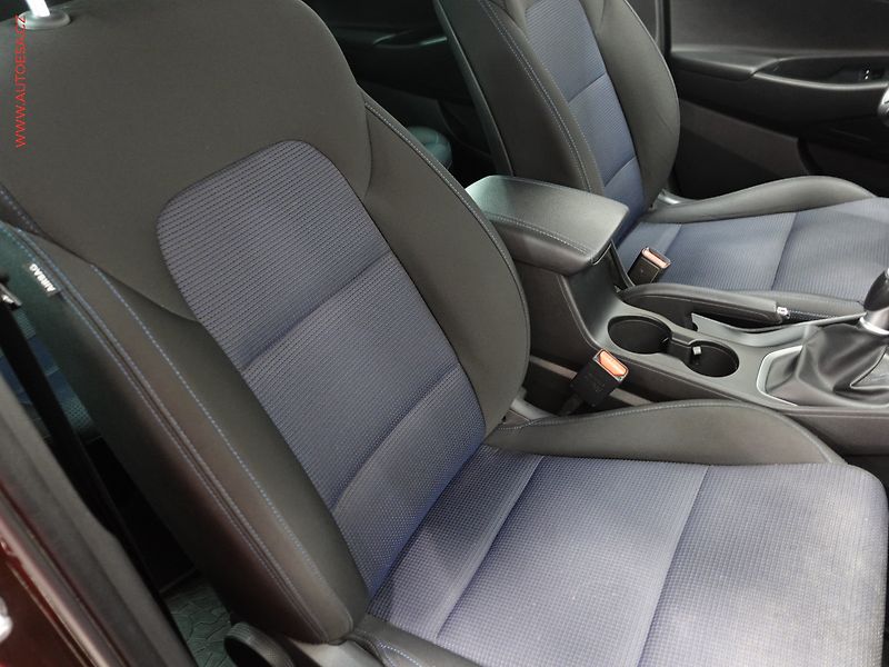 Hyundai Tucson (2017) 1.7crdi, ČR, servis.kniha - fotka 12 z 14