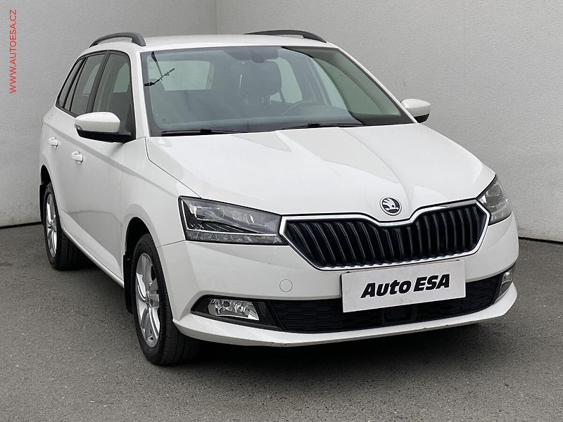 Škoda Fabia (2021) 1.0 TSi, 1.maj,ČR, Ambition - fotka 1 z 17