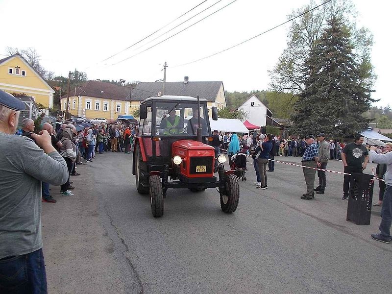 Ze srazu historických traktorů Zetor v Nahorubech.