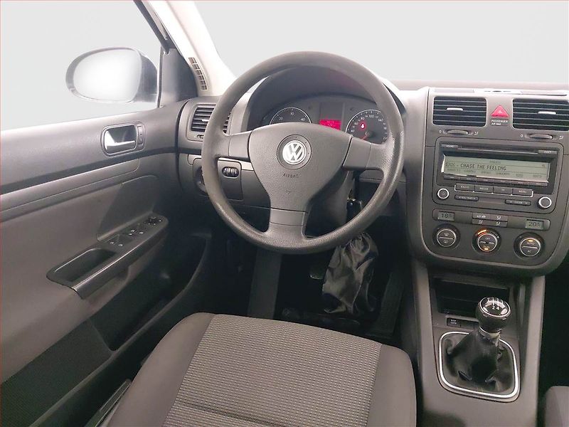 Volkswagen Golf (2009) 1.9 TDI, Serv.kniha, po STK - fotka 7 z 16