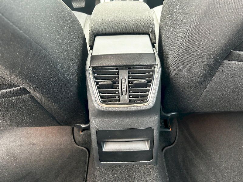 Škoda Octavia (2019) Combi 1.5 TSI 96kW Plyn (CNG) - fotka 26 z 30