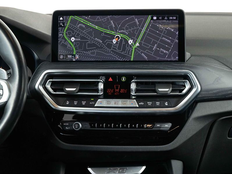 BMW X3 xDrive30d - fotka 14 z 22