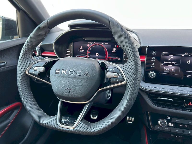 Škoda Fabia (2025) Monte Carlo 1.0 TSI 85 kW - fotka 10 z 32