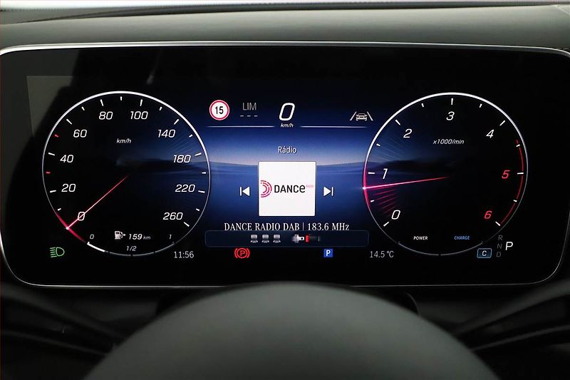Mercedes-Benz GLC (2025) 220 d 4MATIC, AMG Line - fotka 9 z 28