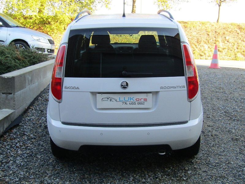Škoda Roomster (2014) 1.2 TSI 63kW  ROZVODY + SERVIS - fotka 12 z 38