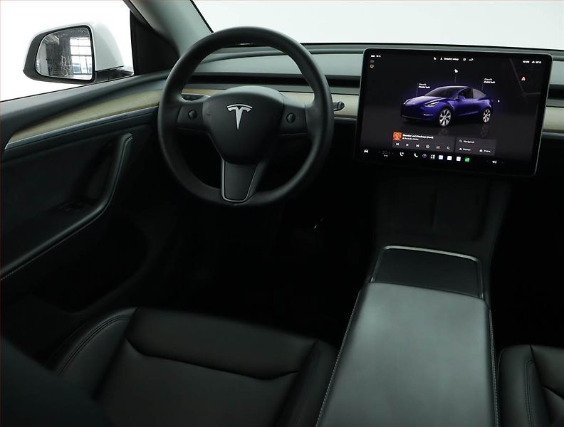 Tesla Model Y (2022) Long Range AWD 79kWh, SoH 88% - fotka 7 z 21
