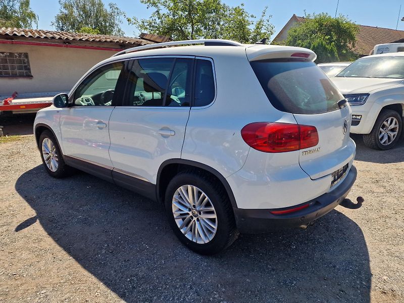 Volkswagen Tiguan 2,0TDI CUP TAŽNÉ  - fotka 6 z 19