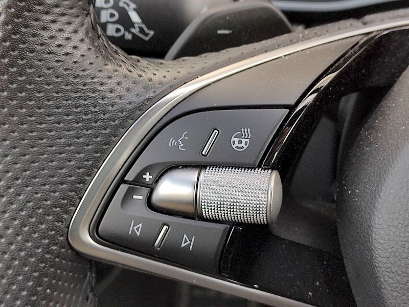 Škoda Octavia (2025) SportLine 2,0 Tsi 150 Kw 4x4 D - fotka 30 z 39