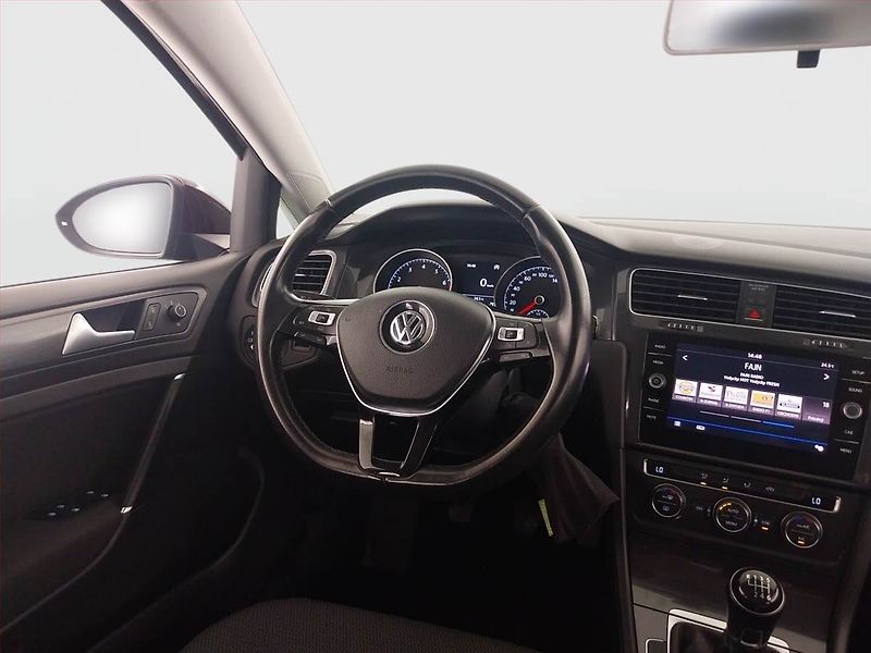 Volkswagen Golf (2018) Comfortline 1.0 TSI, Tempomat - fotka 7 z 19