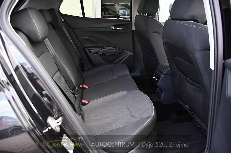 Škoda Fabia 1.0TSi STYLE 1M ČR - fotka 20 z 49