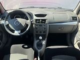 Renault Thalia (2011) 1.2i, 1.maj,ČR, Klima - náhled 8