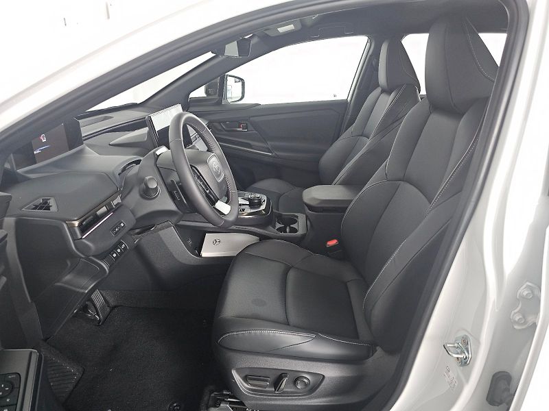 Toyota bZ4X (2026) FACELIFT AWD 343k EXECUTIVE - fotka 6 z 35