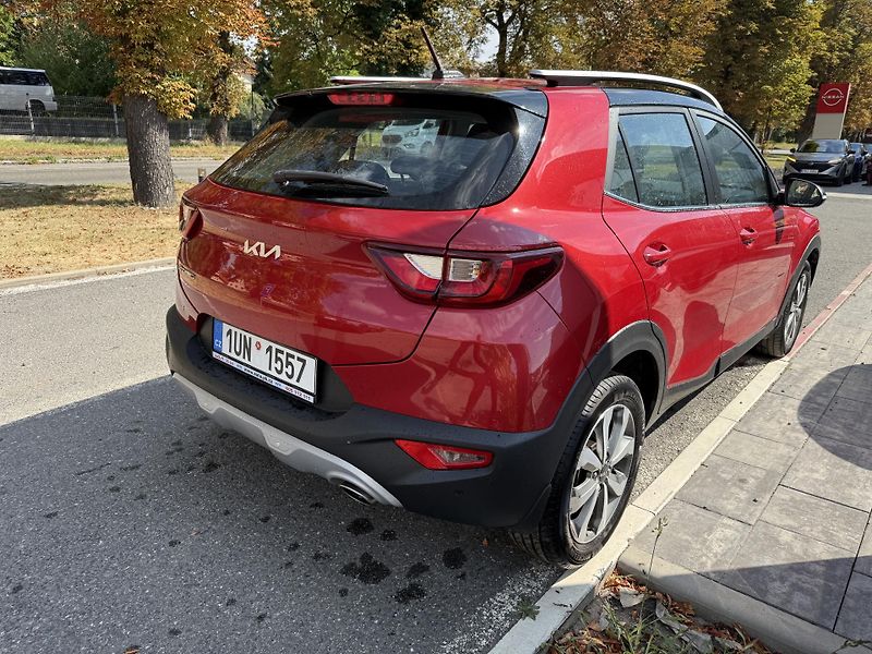 Kia Stonic 1.0 T-GDI Exclusive - fotka 9 z 9