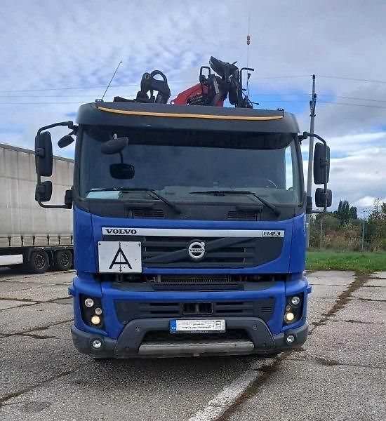 Volvo (2012) FMX 6x2 kovošrot + Palfinger - fotka 7 z 10