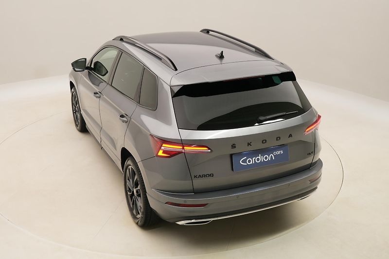 Škoda Karoq 2.0TSI SPORTLINE 4x4 REZERVACE - fotka 17 z 55