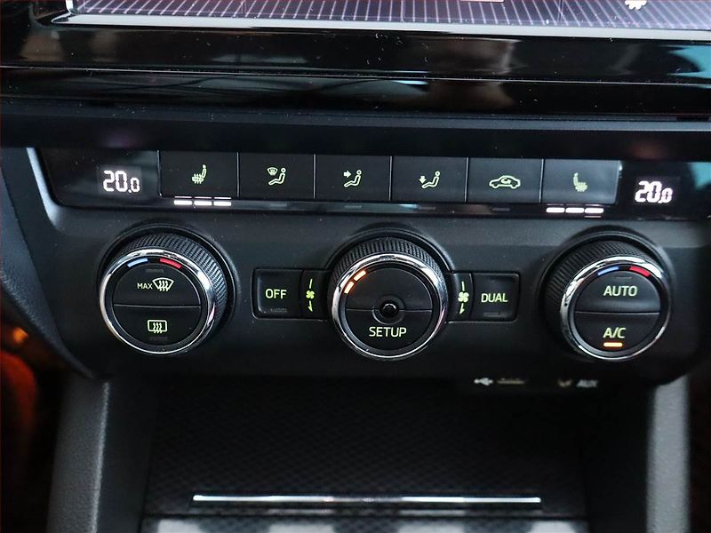 Škoda Octavia (2013) RS 2.0 TDI, Serv.kniha, Navi - fotka 18 z 19
