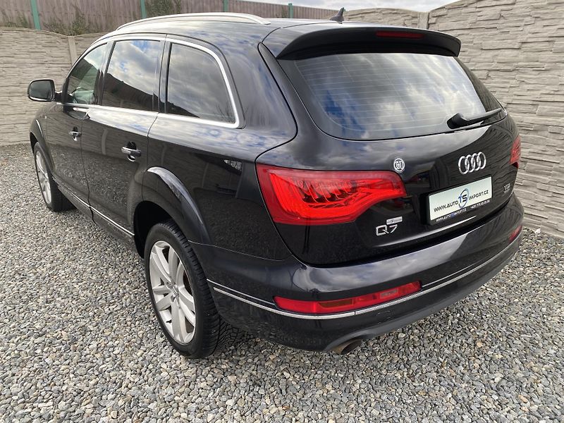Audi Q7 3.0TDi 4x4 240PS FL 8Q SLINE!! - fotka 3 z 156