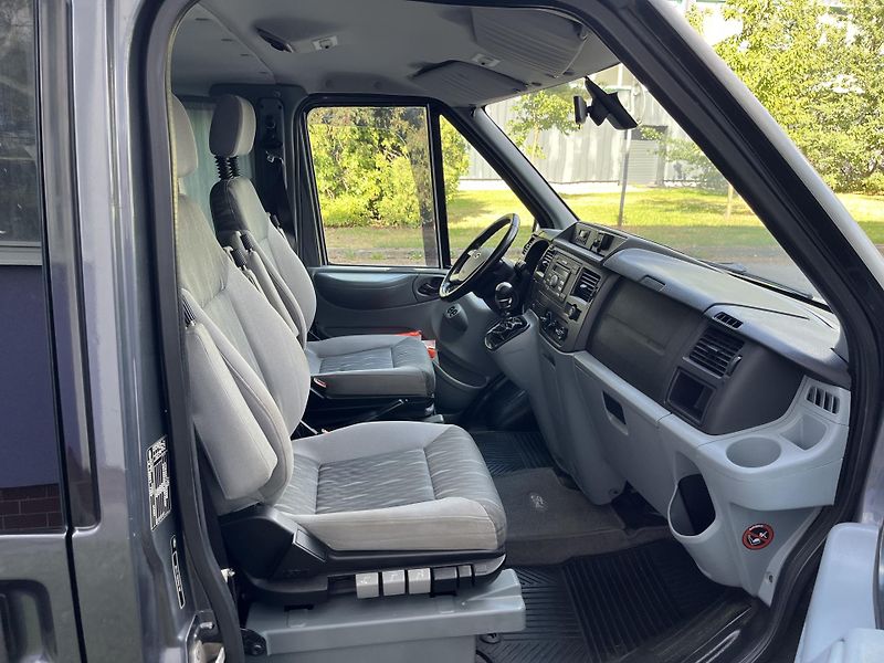 Ford Transit 2,2 TDCi EUROLINE /7-míst/  - fotka 23 z 29