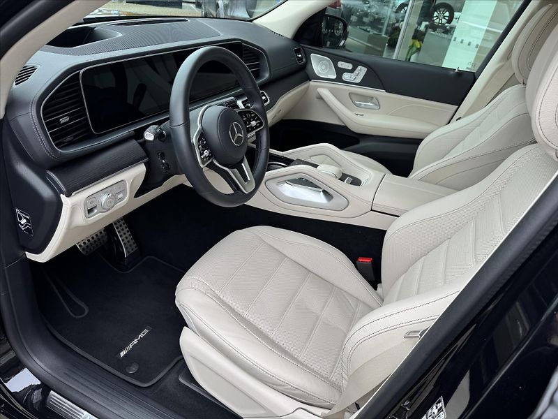 Mercedes-Benz GLS 450 4MATIC*AMG*MASÁŽE - fotka 6 z 46