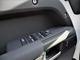 Land Rover Defender (2026) 110 D200 S * - náhled 8