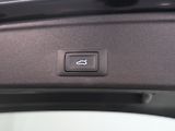 Audi A4 (2019) 40TDI 140KW 4x4 WEBASTO NAVI - náhled 37