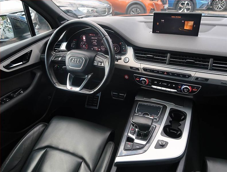 Audi Q7 (2016) S-Line 3.0 TDI - fotka 7 z 30