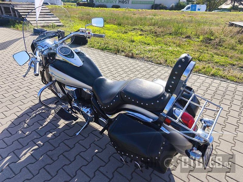 Kawasaki VN 900 Custom (2007) - fotka 7 z 11